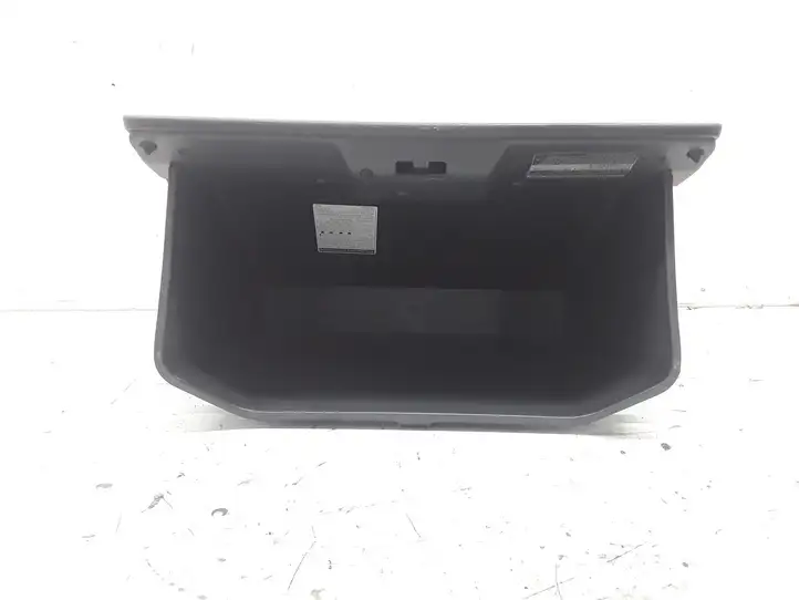 Toyota Corolla Verso AR10 (2004 - 2009) 555510F010 Бардачок в сборе — фото 2