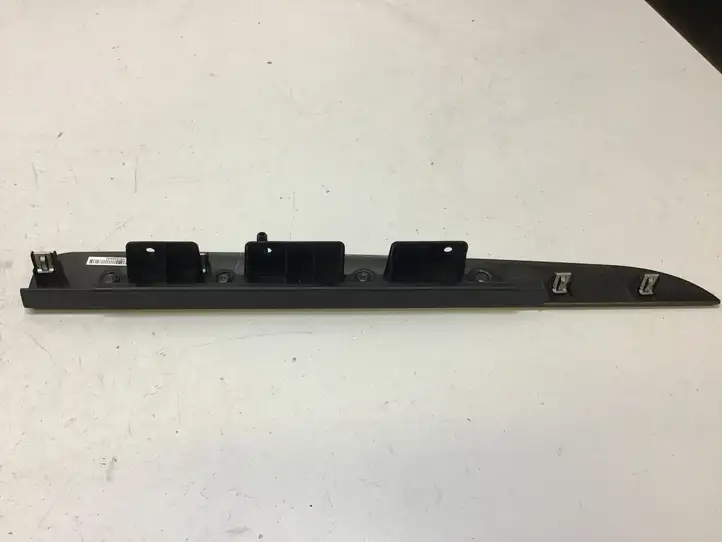 Dodge Grand Caravan (2007 - 2020) 63248DM Отделка внутренней панели салона — фото 10