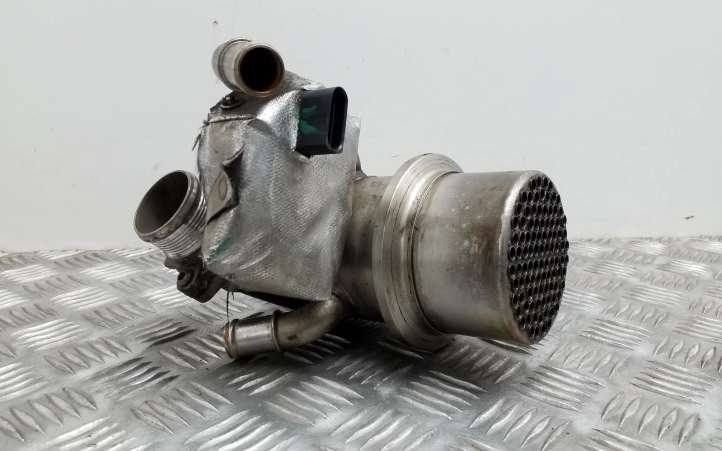 Skoda Octavia Mk3 (5E) (2013 - 2019)  04L131512 Охладитель EGR