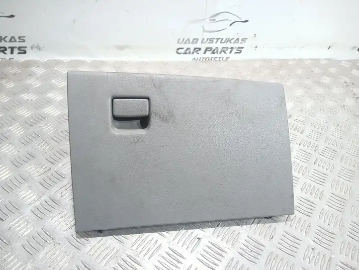 Mazda 2 (2003 - 2007) 3M71A06010 Бардачок в сборе — фото 1