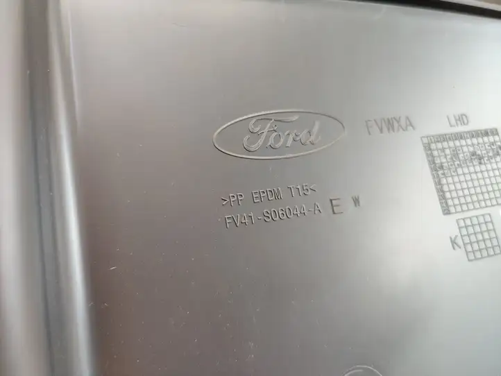 Ford Kuga II (2013 - 2019) FV41S06044A Бардачок в сборе — фото 7