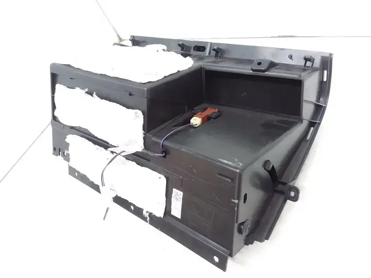 Subaru Outback (2003 - 2007) 66208AG010 Бардачок в сборе — фото 3