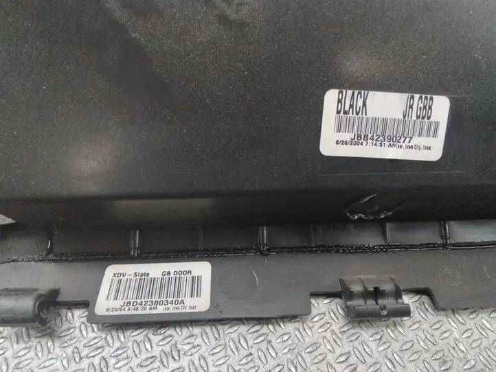 Chrysler Sebring (ST-22 - JR) (2000 - 2007) JBB42390277 Бардачок в сборе — фото 4