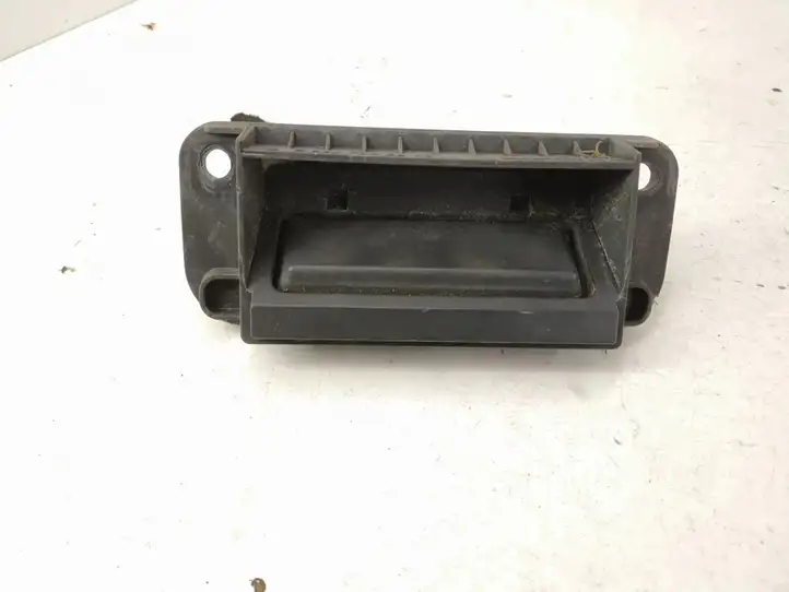 Mercedes-Benz C W204 (2007 - 2014)   Ручка (задней крышки)