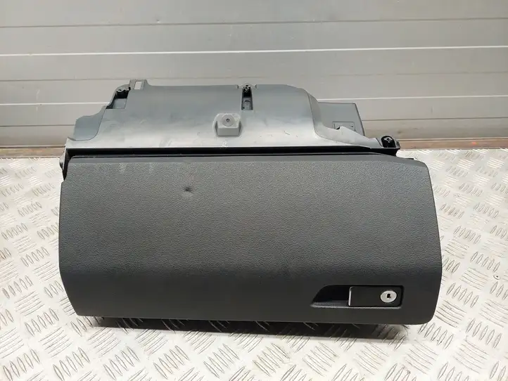 Mercedes-Benz E C207 W207 (2009 - 2017)  A2076800491 Комплект ящика для вещей (бардачка)