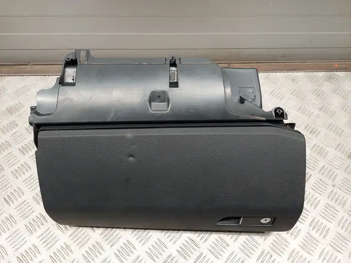 Mercedes-Benz E C207 W207 (2009 - 2017)  A2076800491 Комплект ящика для вещей (бардачка)