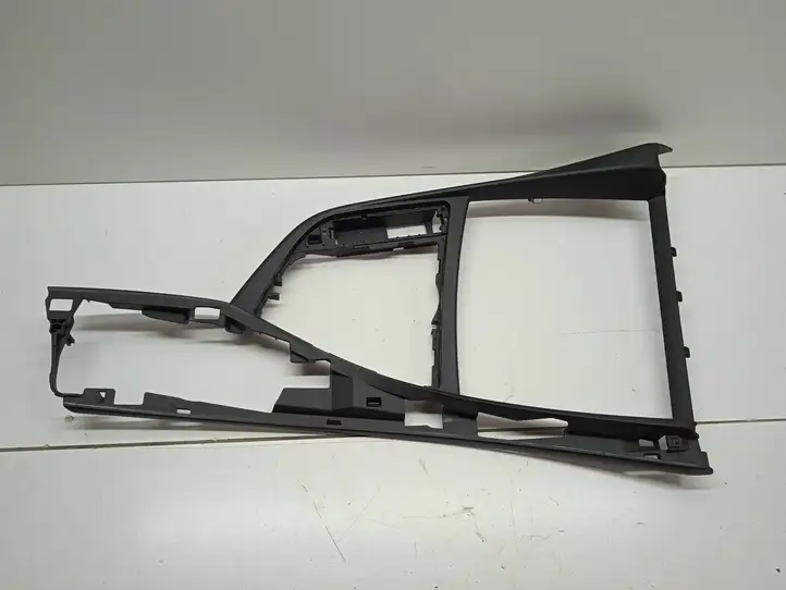 BMW 1 F20 F21 (2011 - 2019) 51169207313 Другая деталь консоли (туннеля) — фото 2