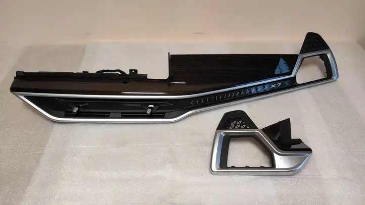 BMW X7 G07 (2018 - ) 5A01333 Отделка внутренней панели салона — фото 1