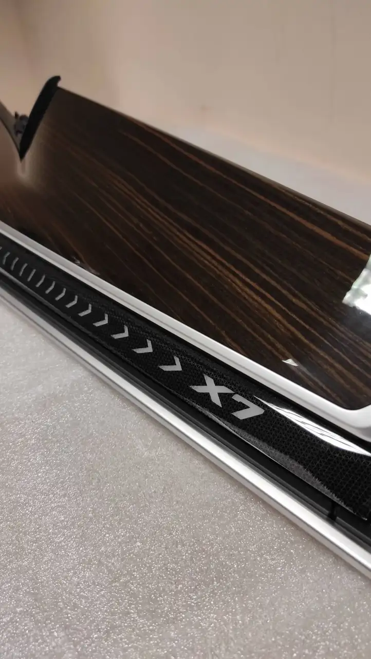 BMW X7 G07 (2018 - ) 5A01333 Отделка внутренней панели салона — фото 3