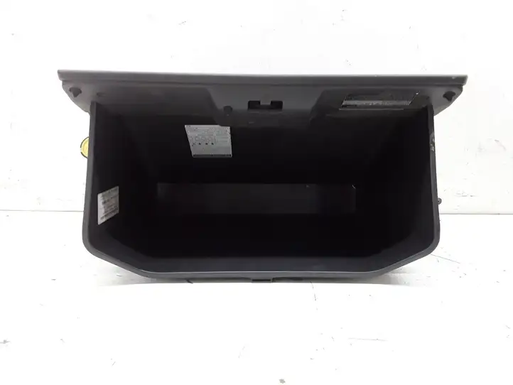 Toyota Corolla Verso AR10 (2004 - 2009) 555510F010 Бардачок в сборе — фото 2