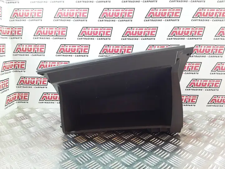 Toyota Prius (XW30) (2009 - 2015) 5555047080 Бардачок в сборе — фото 1
