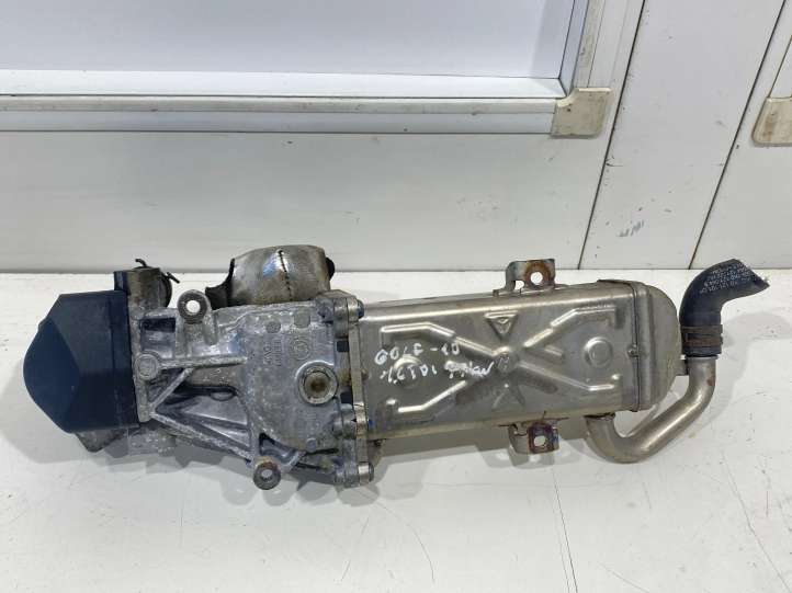 Volkswagen Golf VI (2009 - 2013)  03L131512C Охладитель EGR