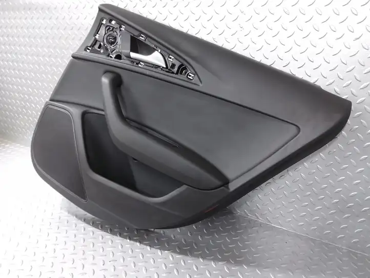 Audi A6 C7 (2011 - 2014) 4G0867306A Обшивка задней двери — фото 3