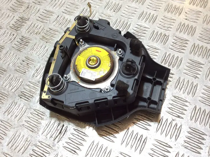 Nissan Note (E11) (2006 - 2014) Подушка безопасности руля — фото 1