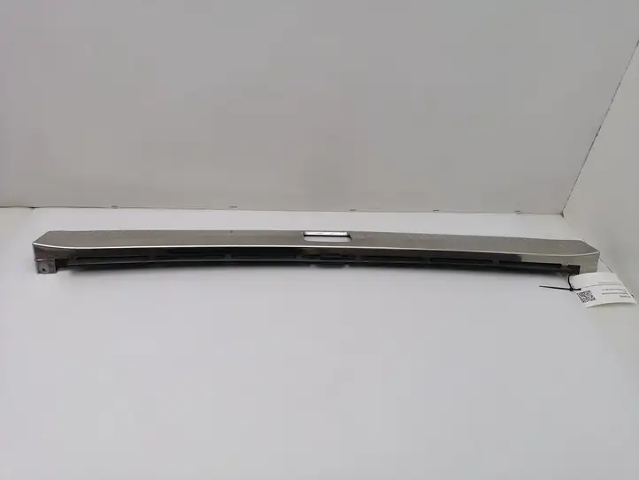 Mercedes-Benz C W203 (2000 - 2007) A2036901887 Отделка порога багажника — фото 7