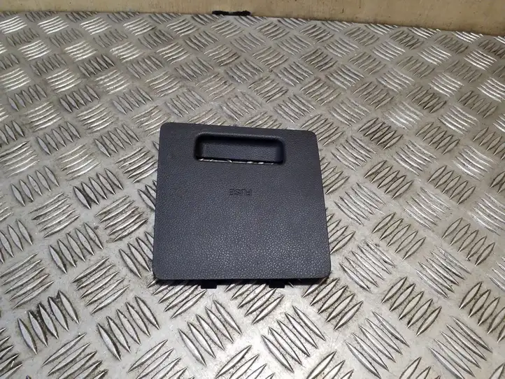 Kia Rio   911171W300 Другая деталь панели