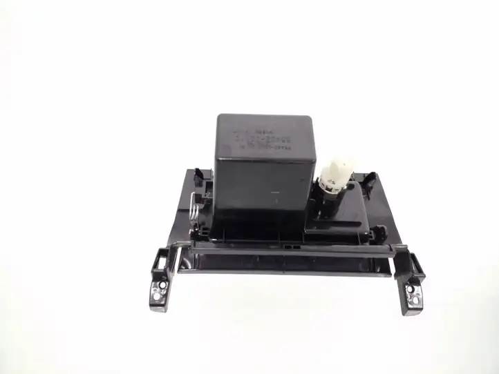 Toyota Corolla E140 E150 (2007 - 2013) 5542202110 Выдвижной ящик — фото 3