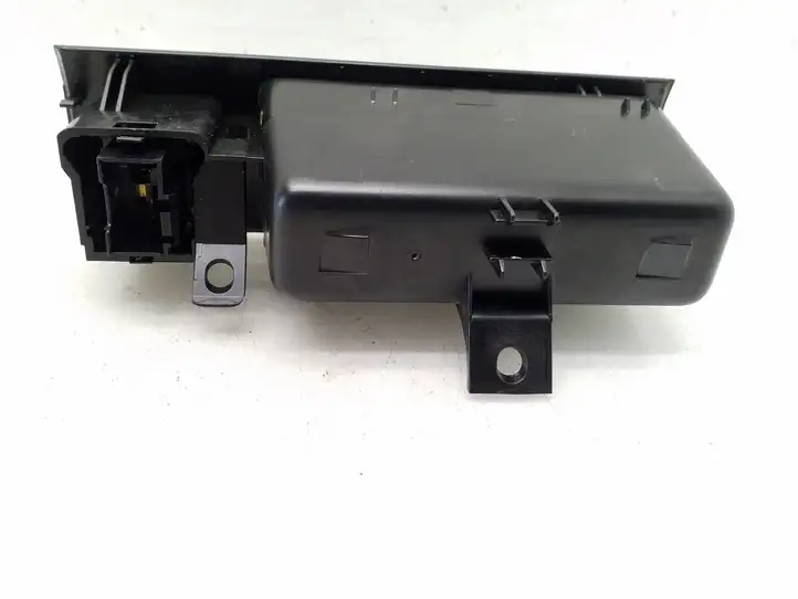 Volkswagen Transporter-Caravelle (2003 - 2009)  7H0857925A Выдвижной ящик