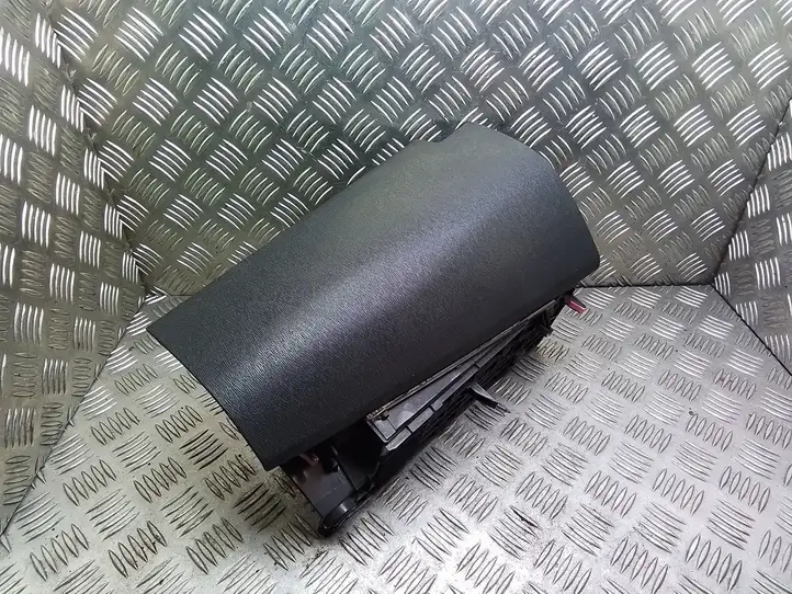 Toyota Prius (XW20) (2003 - 2009) 5553147050 Крышка бардачка — фото 1