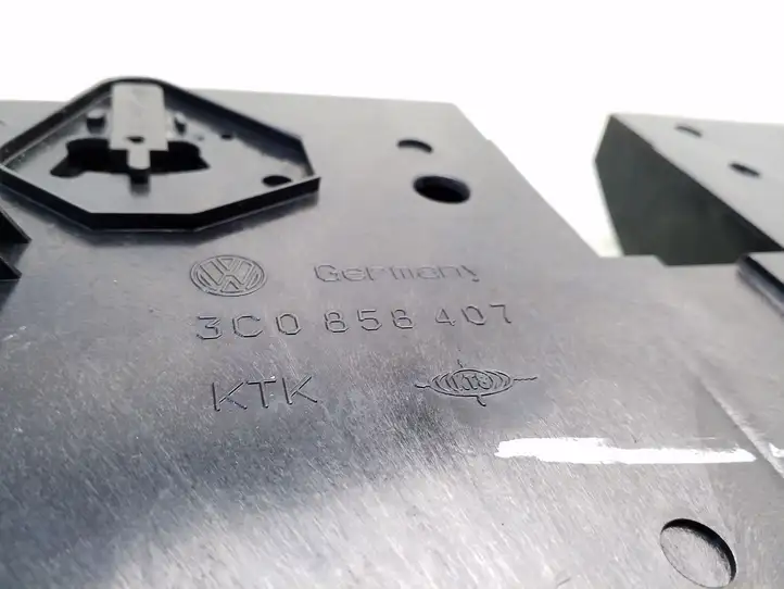 Volkswagen PASSAT B6 (2005 - 2010)  3C0858407 Выдвижной ящик