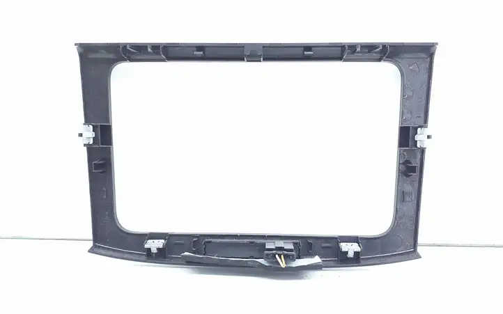 Volkswagen PASSAT B6 (2005 - 2010) 3C0858069AE Отделка магнитолы — фото 4