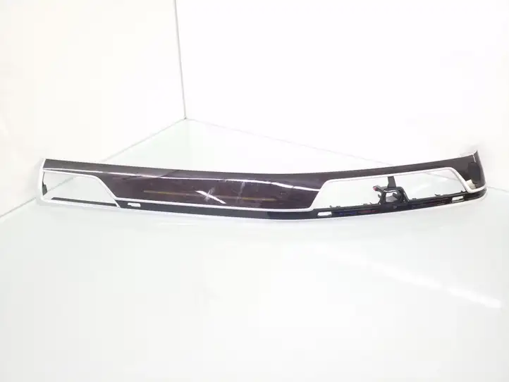 BMW 7 G11 G12 (2015 - 2022) 6822170 Декоративная планка — фото 1