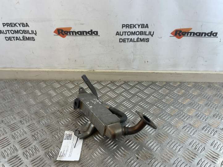 Toyota RAV 4 (XA40) (2012 - 2018)  2205000060 Охладитель EGR