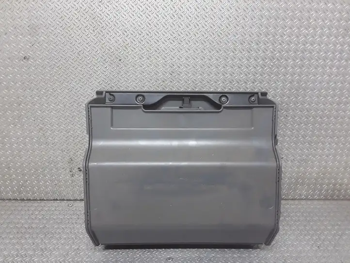 Suzuki Ignis (2000 - 2003) 7342183E00 Крышка бардачка — фото 3