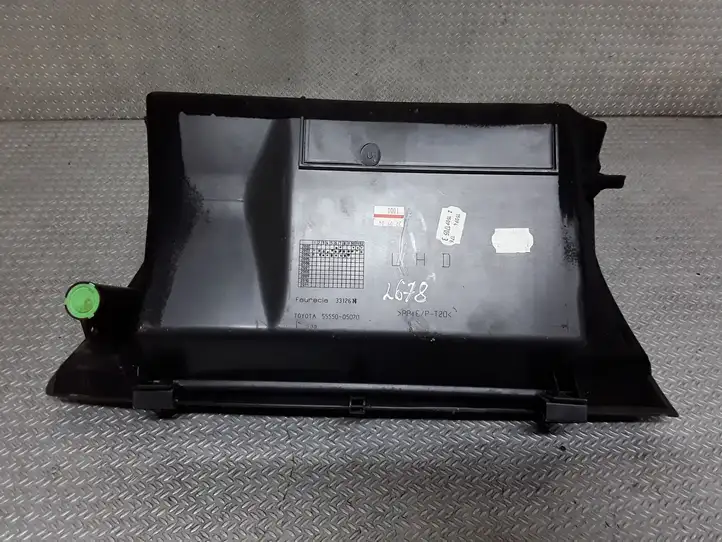 Toyota Avensis T250 (2003 - 2006) 5555005070 Крышка бардачка — фото 4