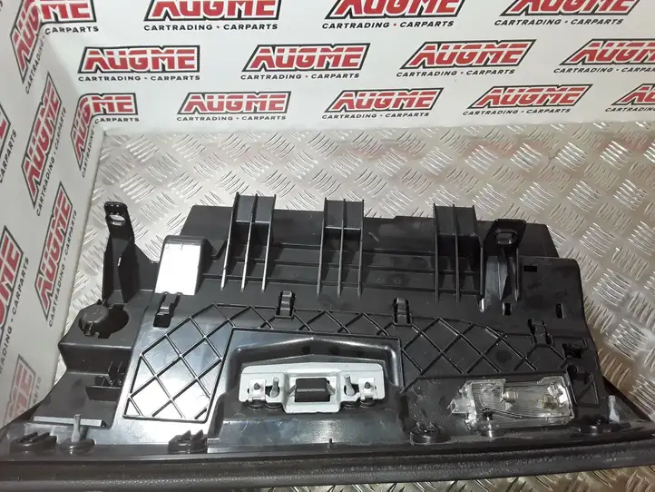 BMW 3 E90 E91 (2005 - 2012) 51167075479 Бардачок в сборе — фото 4
