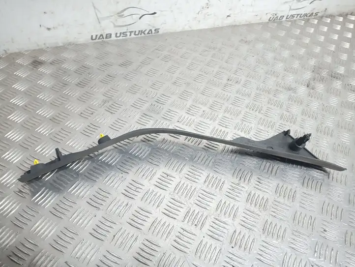 Ford Kuga I (2008 - 2012) 3M51R13244AHW Внутренняя отделка заднего порога — фото 3