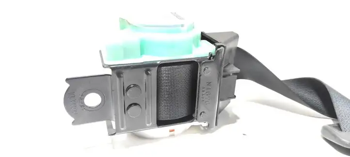 Toyota Corolla E120 E130 (2004 - 2007)  1028894 Средний ремень безопасности ()