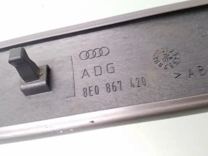 Audi A4 S4 B7 8E 8H (2004 - 2009) 8E0867420 Декоративная планка — фото 3
