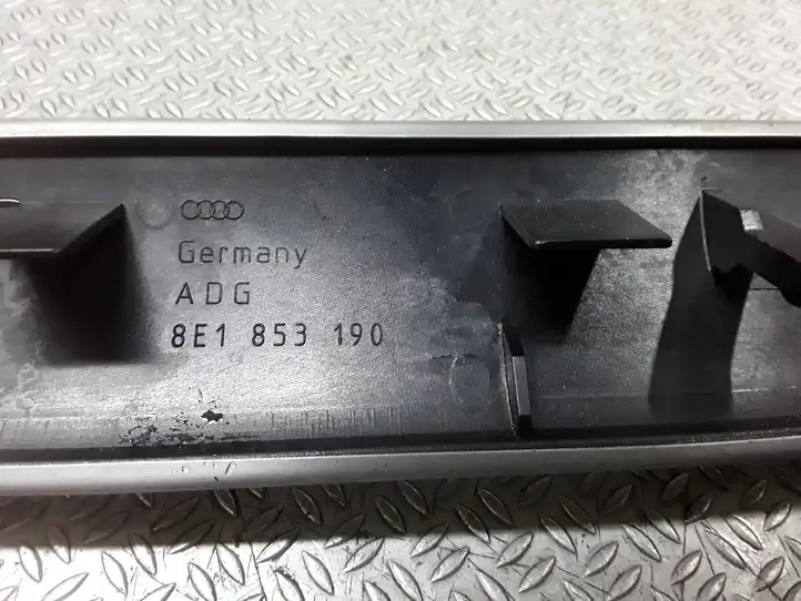 Audi A4 S4 B7 8E 8H (2004 - 2009) 8E1853190 Декоративная планка — фото 2