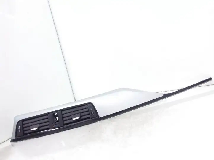 BMW 3 F30 F35 F31 (2012 - 2018) 9218552 Декоративная планка — фото 1