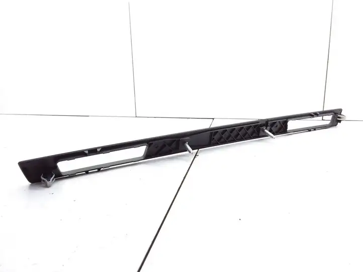 BMW 3 E90 E91 (2005 - 2012) 51457130743 Декоративная планка — фото 3