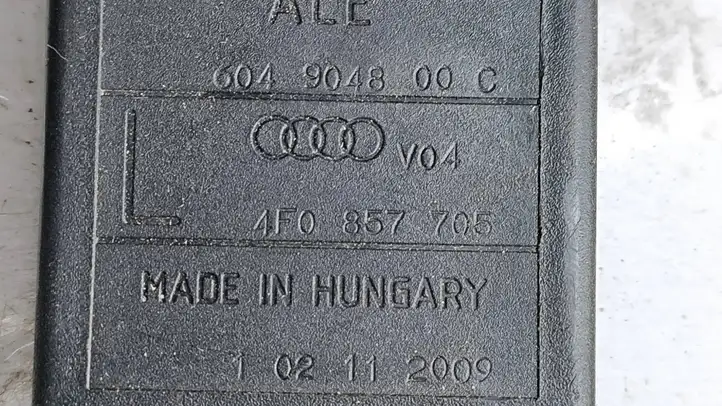 Audi A6 S6 C6 4F (2008 - 2011) 4F0857705 Передний ремень безопасности — фото 3