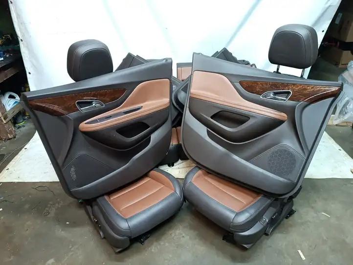 Buick Encore I (2012 - 2019) Комплект отделки дверей — фото 7