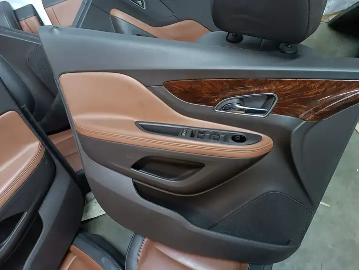 Buick Encore I (2012 - 2019) Комплект отделки дверей — фото 9