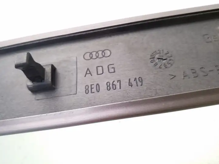 Audi A4 S4 B7 8E 8H (2004 - 2009) 8E0867419 Декоративная планка — фото 4