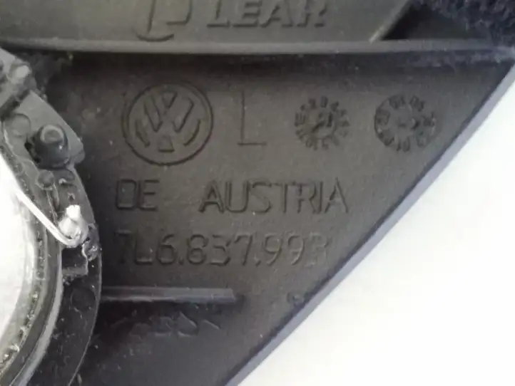 Volkswagen Touareg I (2002 - 2010) 7L6837993 Рамка бокового динамика — фото 4