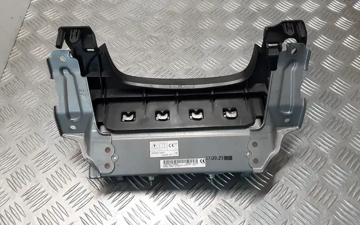 Mitsubishi Outlander (2018 - 2021) 7030A31754 Коленная подушка безопасности — фото 4