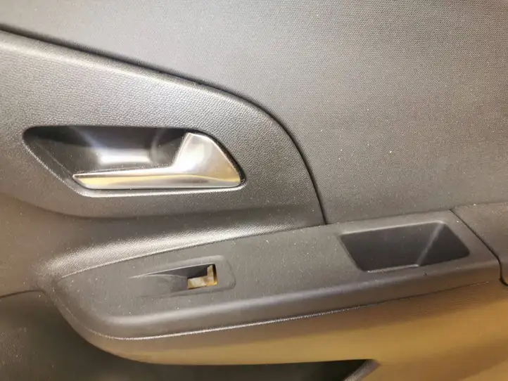 Opel Corsa F (2019 - ) 98451705VC Обшивка передней двери — фото 2