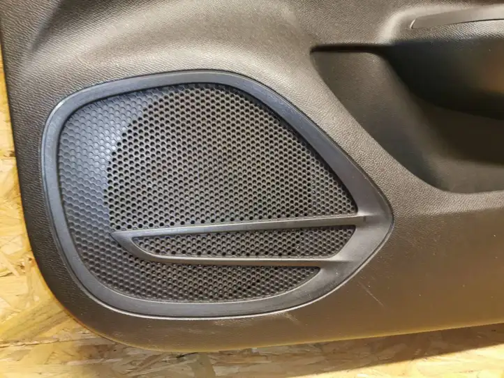 Opel Corsa F (2019 - ) 98451705VC Обшивка передней двери — фото 3