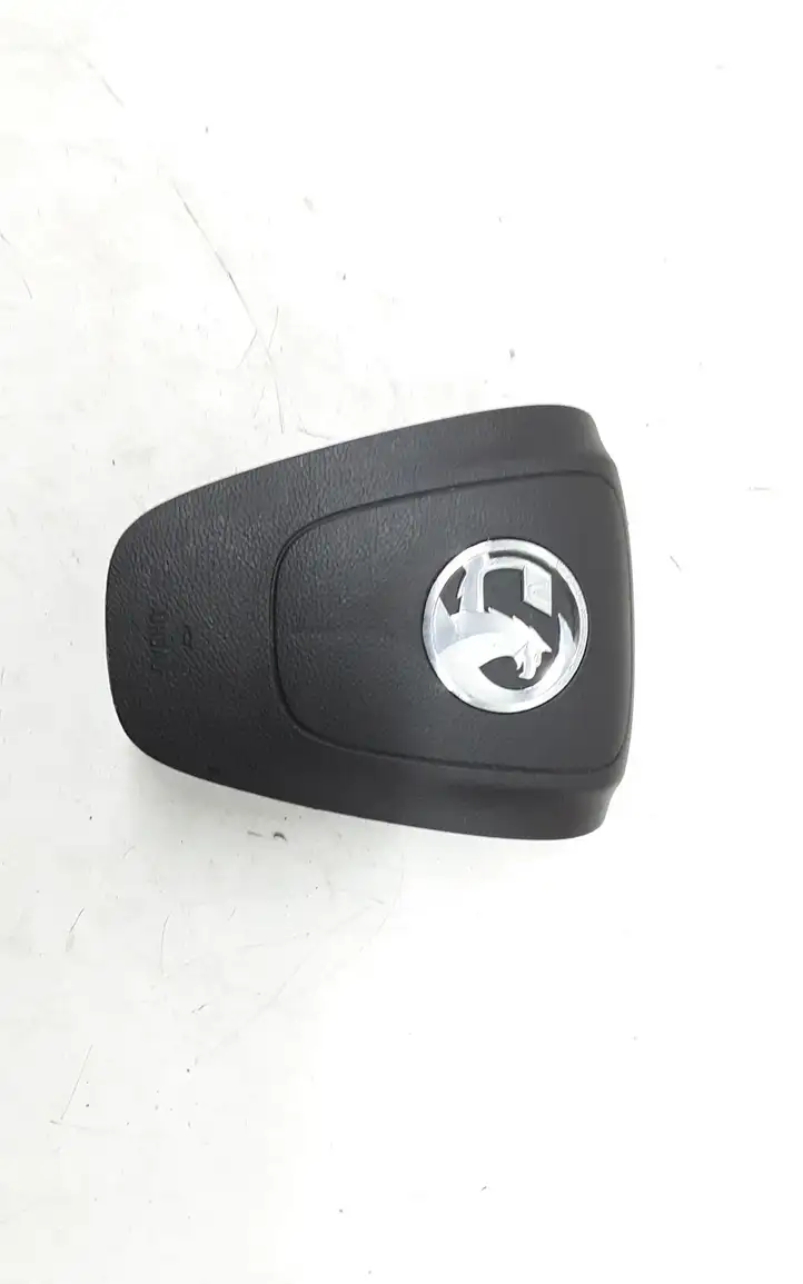 Opel Astra J (2009 - 2012) 13299779 Подушка безопасности руля — фото 1