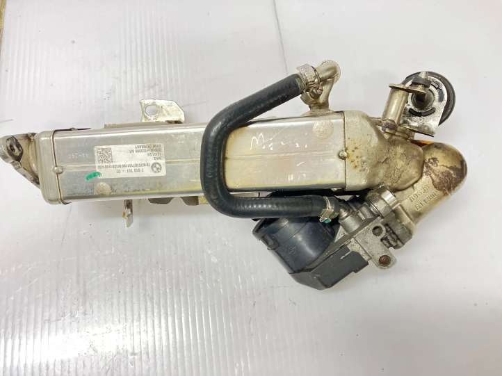 BMW 3 F30 F35 F31 (2012 - 2018)  7810751 Охладитель EGR