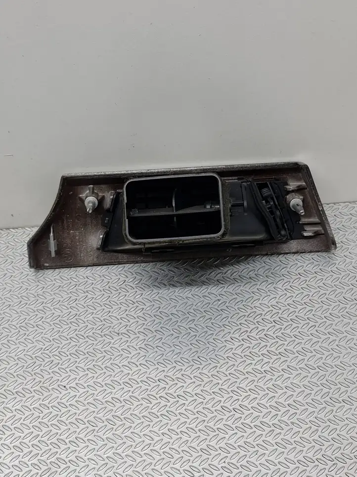 BMW 3 E90 E91 (2005 - 2012) 6922633 Боковой воздушный дефлектор — фото 3