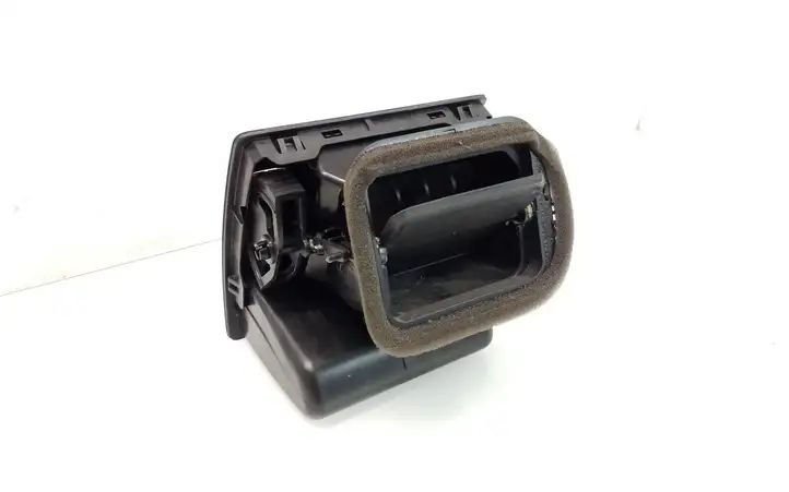 Volkswagen Transporter-Caravelle (2003 - 2009)  7H1819203A Боковая воздушный дефлектор