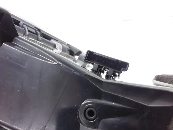 Audi A6 C7 (2011 - 2014) 4G1820901 Боковой воздушный дефлектор — фото 4
