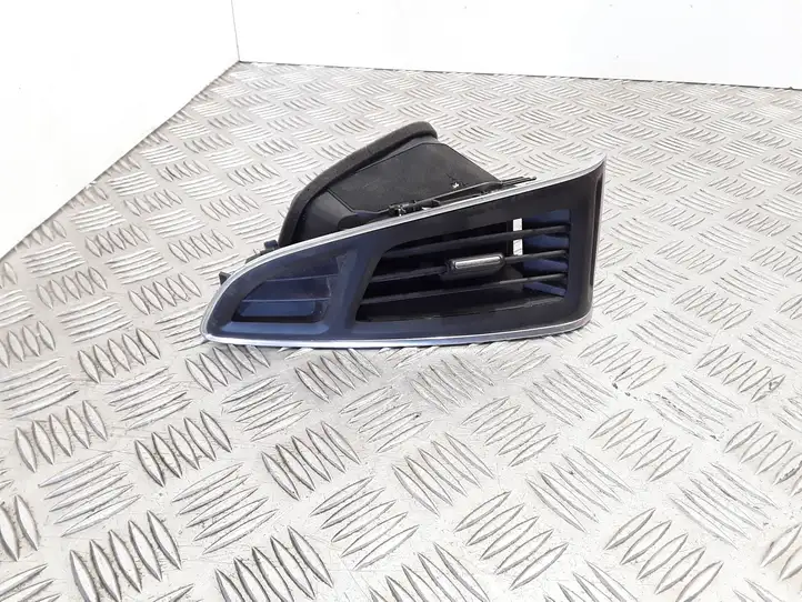 Ford Focus (2011 - 2015) BM51018B09 Боковой воздушный дефлектор — фото 1